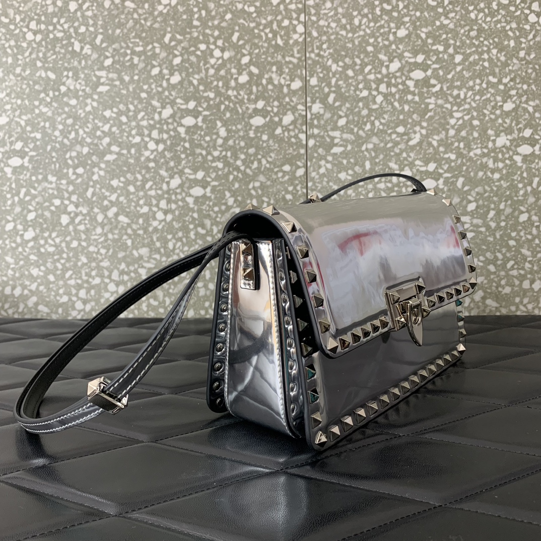 Valentino Garavani Rockstud Big Shoulder Bag in Silver Smooth Leather